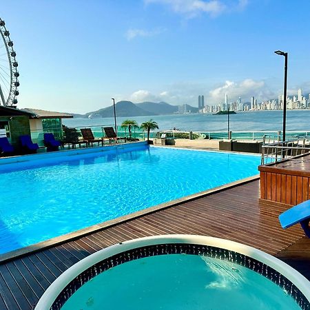 Roda Gigante, Garagem E Piscina Balneário Camboriú Zewnętrze zdjęcie
